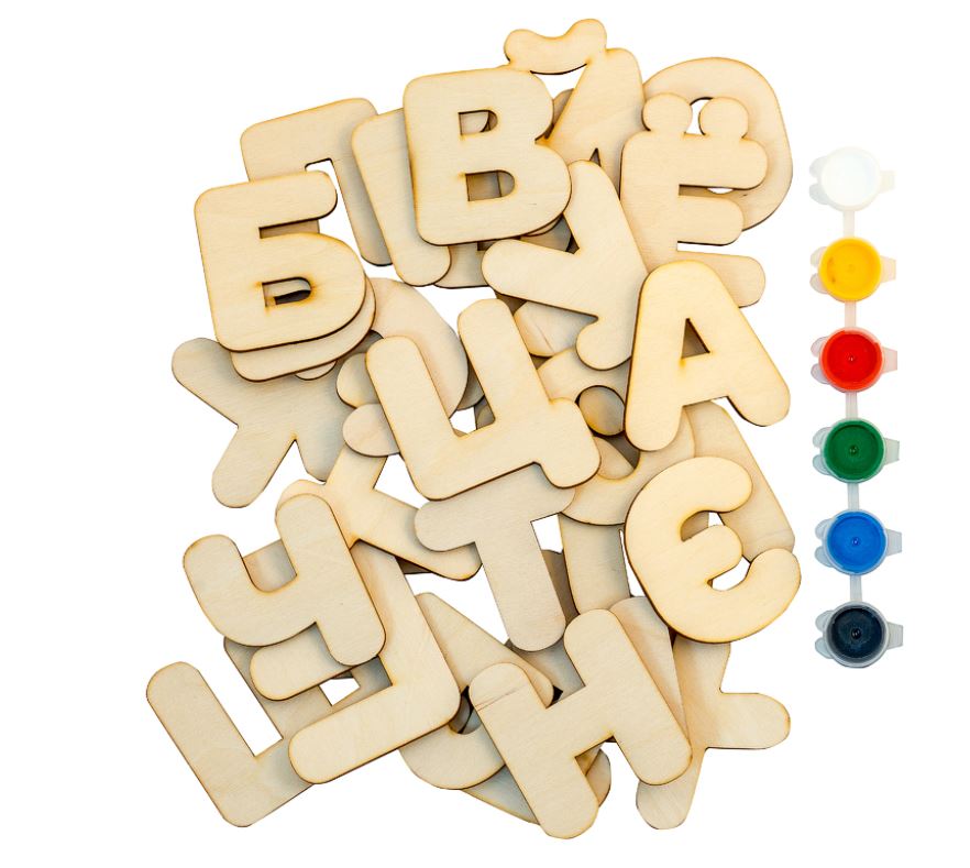 Случайный набор букв. Развивающая игрушка с буквами. Буквы из дерева. Набор букв из дерева. Мелкие буквы из дерева.