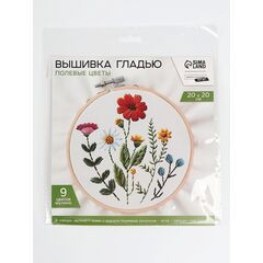 Вышивка гладью на пяльцах "Полевые цветы"