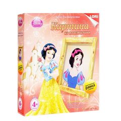 Картина из пластилина "Белоснежка"