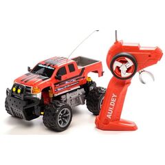 Машинка на радиоуправлении "Chevrolet Silverado" 1:18