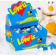 Набор жевательных резинок Love is "Банан и клубника" 100 штук