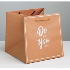 Квадратный пакет "Do what you love" 16 × 16 × 16 см