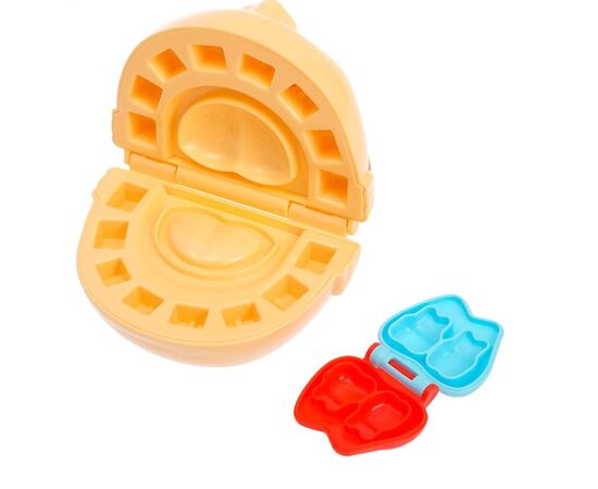 Набор для игры с пластилином "Зубной доктор"