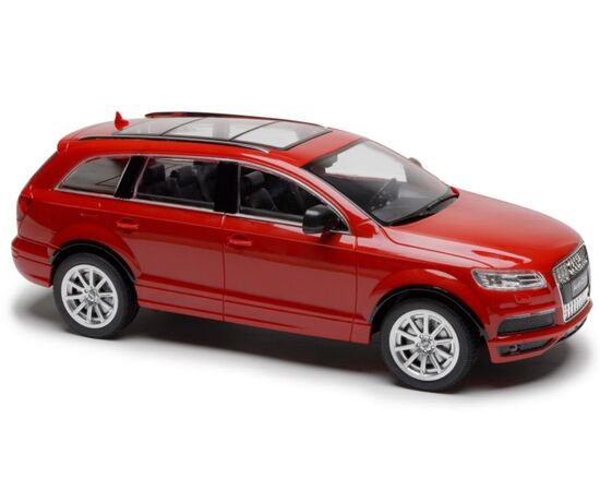 Автомобиль на р/у "Audi Q7", 32 см, на аккумуляторе, в ассортименте