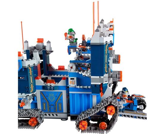 Конструктор Lepin "Фортрекс - мобильная крепость", 1115 деталей