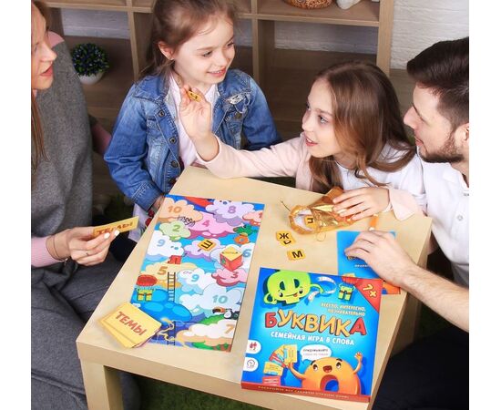 Семейная игра в слова "Буквика"