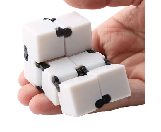 Антистресс куб-трансформер "Infiniti cube"