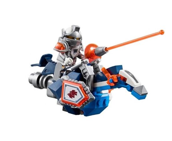 Конструктор LEGO Nexo Knights "Зломобиль Джестро"