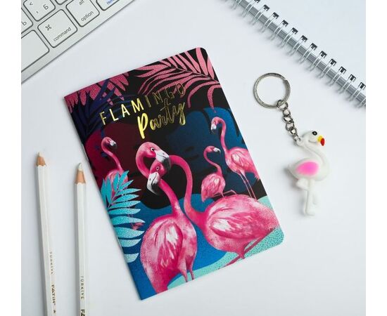 Подарочный набор "Flamingo Party. Брелок и блокнот"